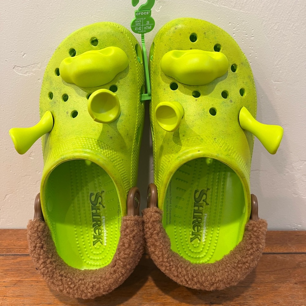 Shrek Crocs W10 M8